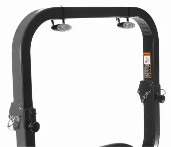 https://ftc.w2d.hu/media_ws/10306/2034/idx/husqvarna-zero-turn-vilagitas-szett.webp